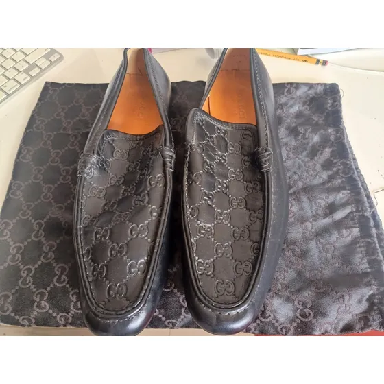 Zapatos Gucci Talla 10/42 Nuevo Original Comprado Las Vegas