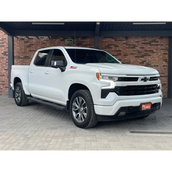 Chevrolet Cheyenne 5.3 Doble Cab Rst 4x4 At