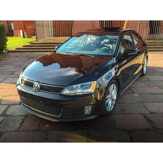 Volkswagen Vento 2.0 Sportline Tsi 200cv Dgs