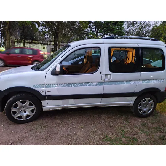 Peugeot Partner 1.6 Hdi Furgon Confort Airbag