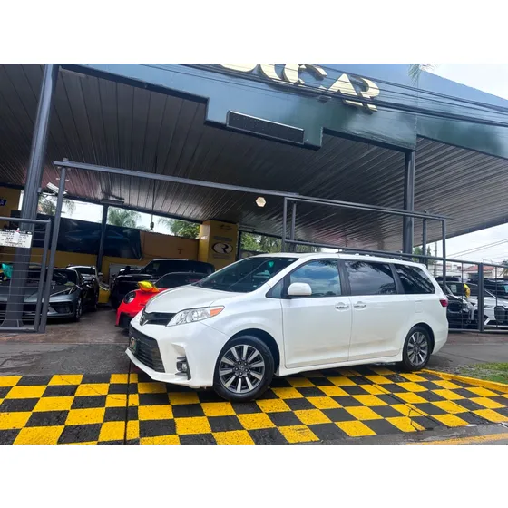 Toyota Sienna 3.5 Xle Piel At