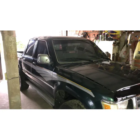 Toyota Hilux 2.8 D/cab 4x4 D Sr5