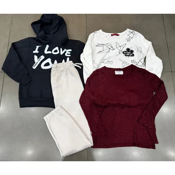 Ropa Niña Remera Manga Larga  Buzo Jogger 10/12 Años Crema Negro