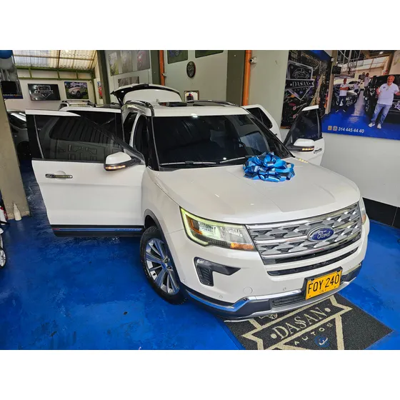 Ford Explorer 2.3 Limited 4x4