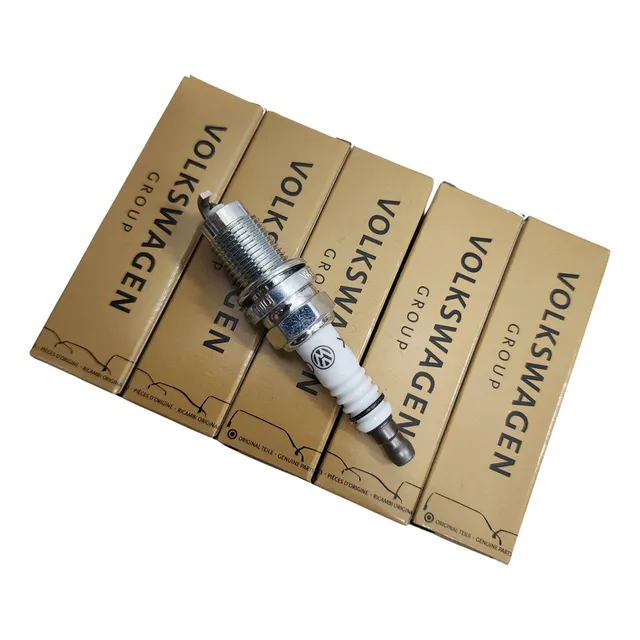Kit 5 Bujias Vw Bora Jetta A6 Passat 2.5l Original 101000062