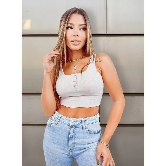 Cropped Alça Grossa Detalhe Botão Fecho Frontal Frufru Bar