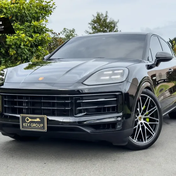 Porsche Cayenne 2024 3.0 E-hybrid