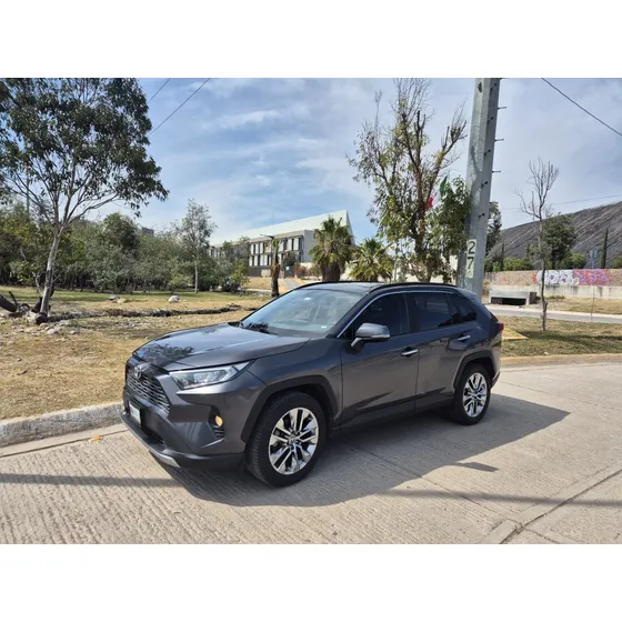 Toyota Rav4 2.5 Limited 4wd At 204 Hp