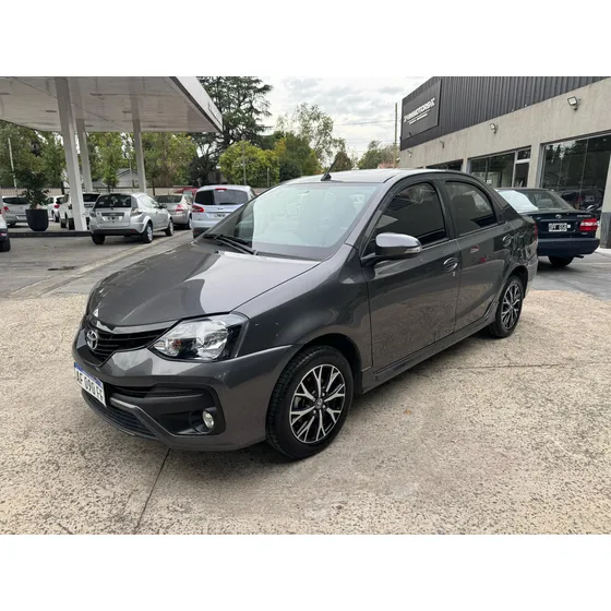 Toyota Etios 1.5 Sedan Xls