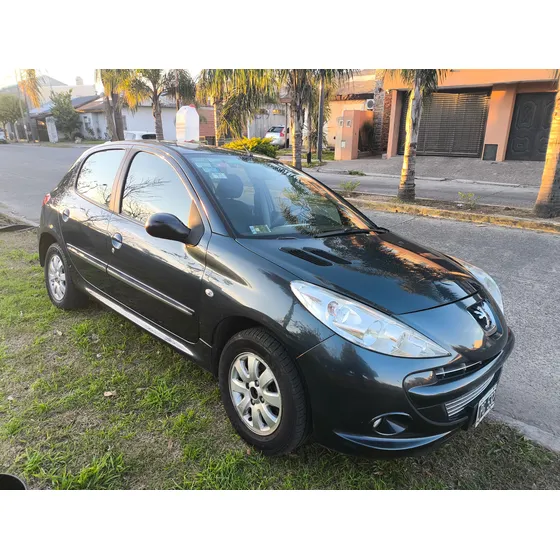 Peugeot 207 1.4 Allure 75cv