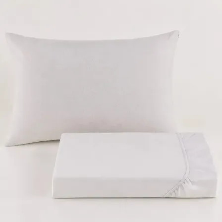 Kit Protetor 3 peças Essence solteiro Karsten Hotelaria (2 Protetores de Fronha + 1 Protetor de colchão)