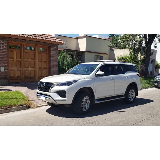 Toyota Sw4 2.8 Srx 204cv 4x4 7as At