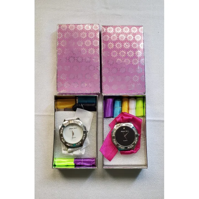 Relojes Fantasia Con Correas De Tela De Cinta En Estuche