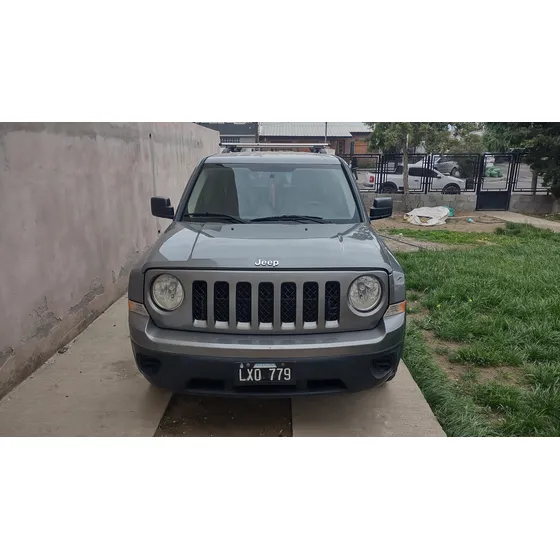 Jeep Patriot 2.4 Sport 4x4 170cv Atx