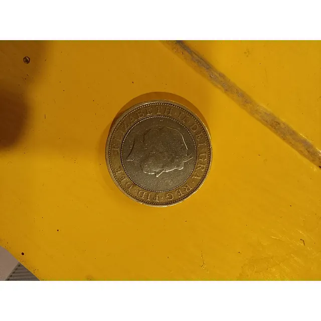 Moneda 2 Pounds Reyna Isabel 2001