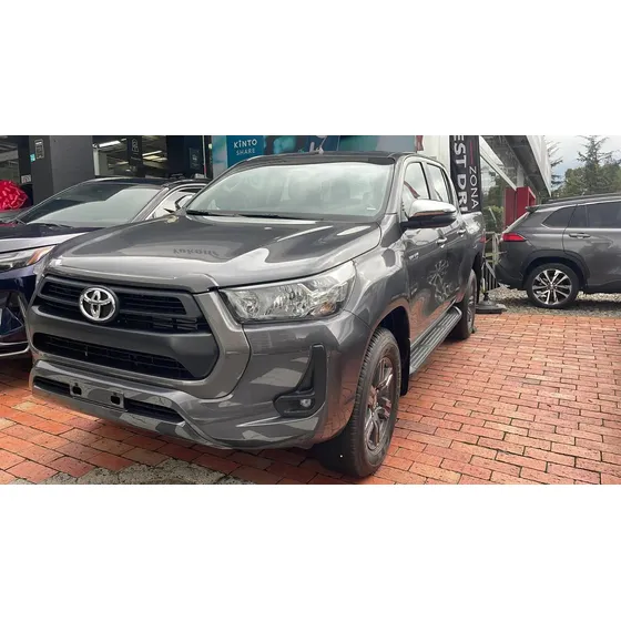 Toyota Hilux 2026 2.4 Diesel Sr 4x4