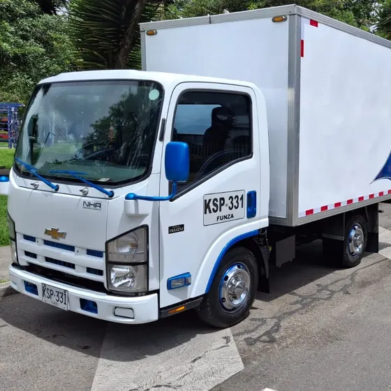 Chevrolet Nhr 2022