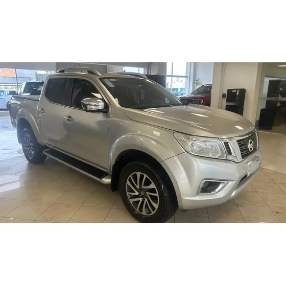 Nissan Frontier Cd Le 2.3 D 4x4 At
