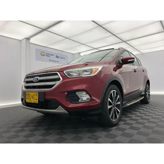 Ford Escape 2.o Titanium Tp 2000cc 4x4