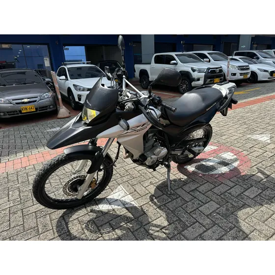 Honda Xre 300