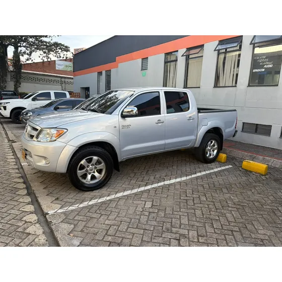 Toyota Hilux 2006 2.7 Wt-i