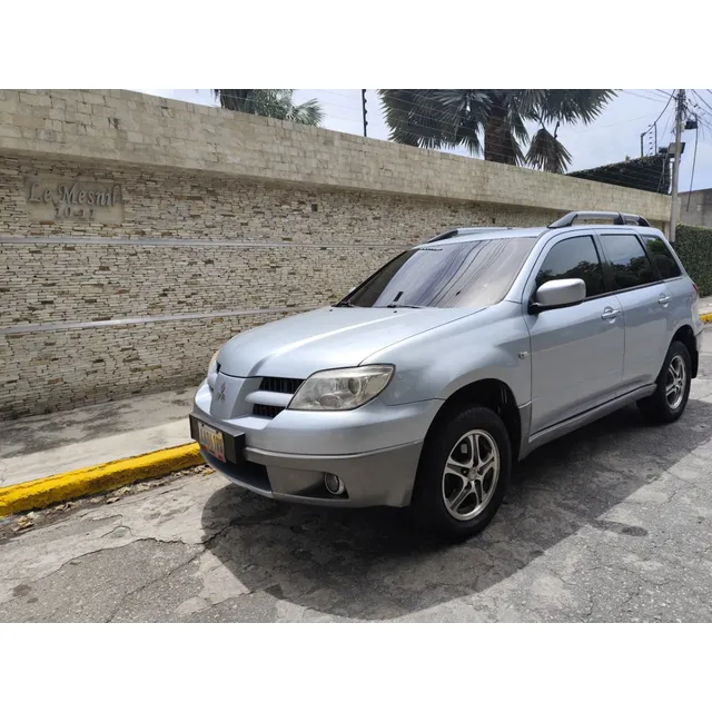 Mitsubishi Outlander Glx