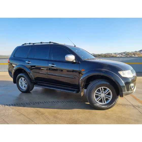 Mitsubishi Pajero Dakar Hpe 3.2 4x4 T.i Dies 5p Aut