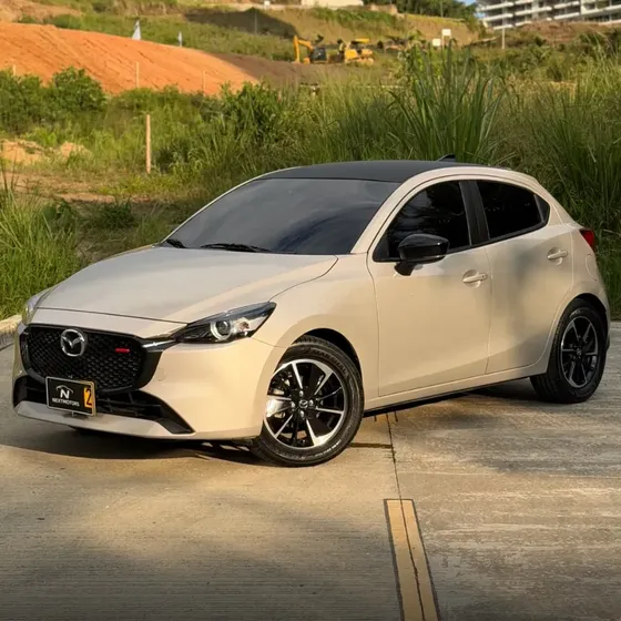 Mazda 2 Sport 2026 2.0 Grand Touring Lx Carbon Edition At