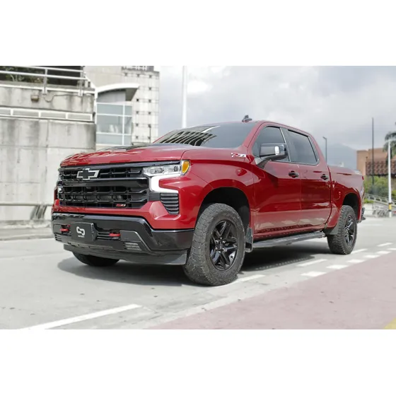 Chevrolet Silverado 5.3 Z71 4x4 At
