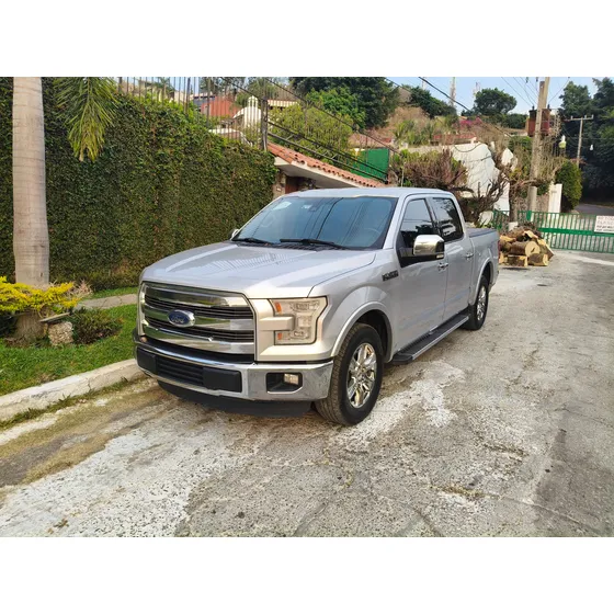 Ford F-150 5.0l Doble Cabina V8 4x2 At