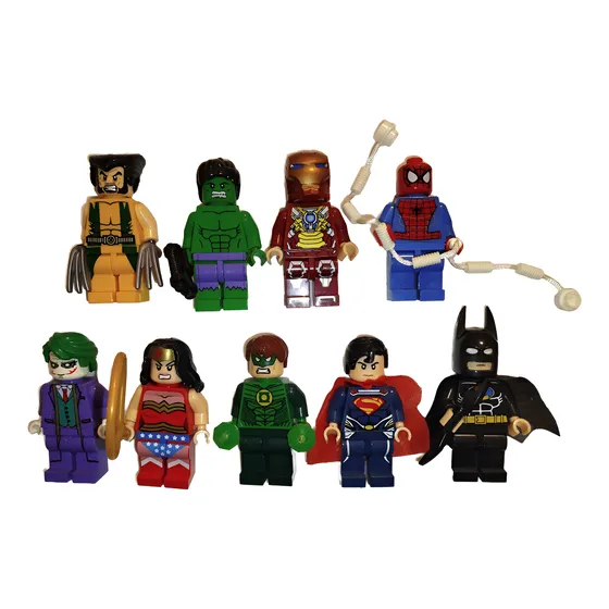 Lote Com 9 Bonecos Lego Genérico Marvel E Dc