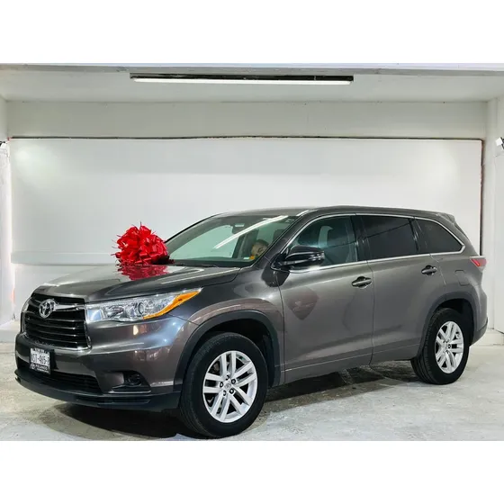 Toyota Highlander 2.5 Le Hev