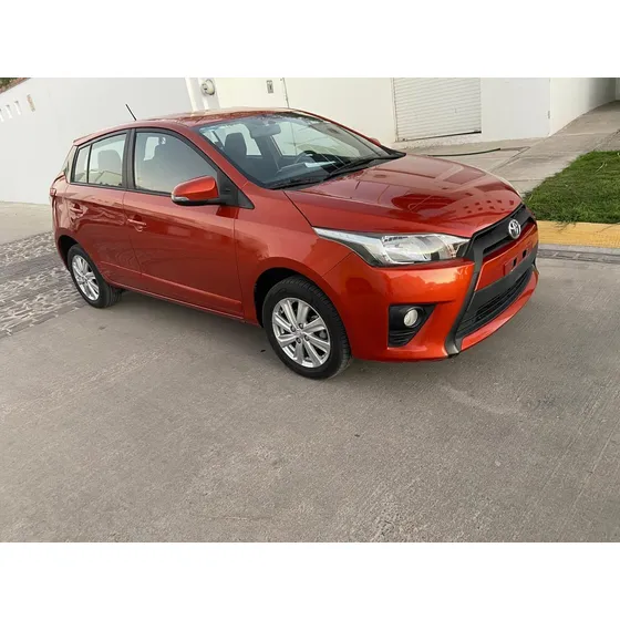 Toyota Yaris 1.5 5p S At Cvt
