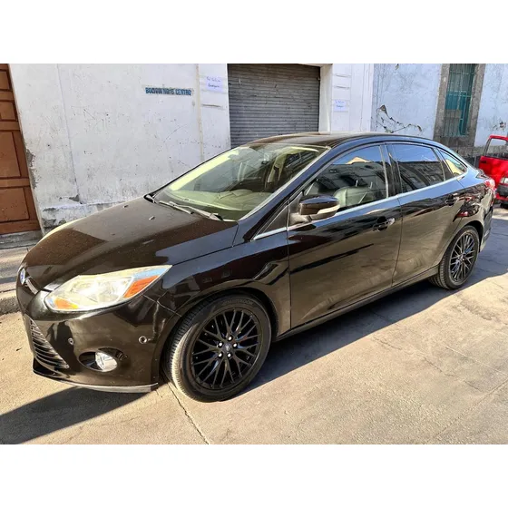 Ford Focus Sel Plus At