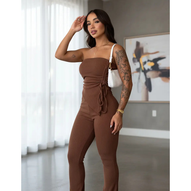 Conjunto Blusa Tomara Que Caia Com Ajuste Na Lateral E Calça
