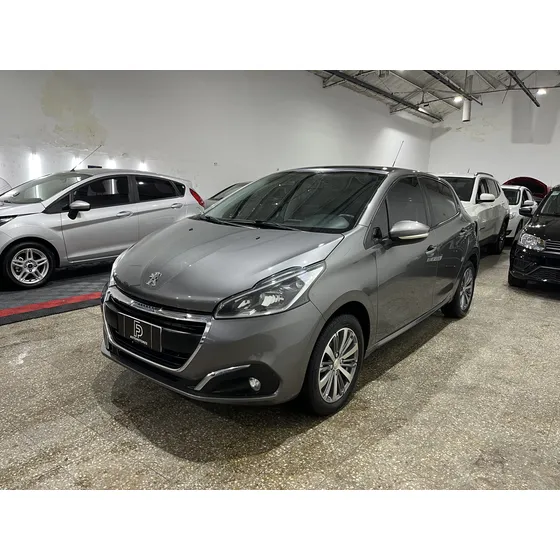Peugeot 208 1.6 Allure