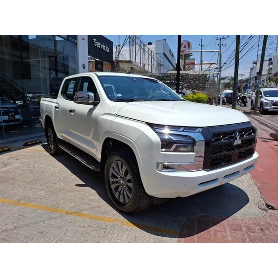 Mitsubishi L200 2.4 Cd Gls 4x4 At