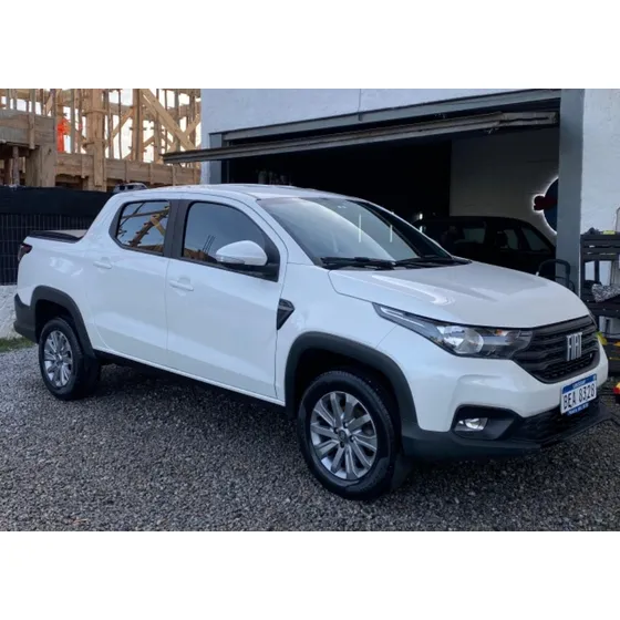 Fiat Strada 1.4 8v Freedom Cd