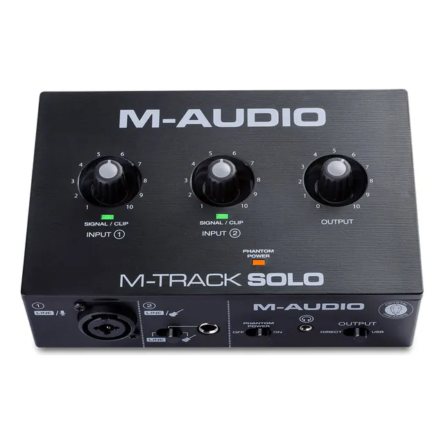 Interfaz de audio M-audio de 2 canales M-track Solo Usb negra 5V