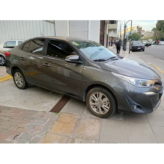 Toyota Yaris 1.5 107cv Xls