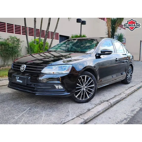 Volkswagen Jetta 2.0 Tsi Highline 211cv Gasolina 4p Tiptronic