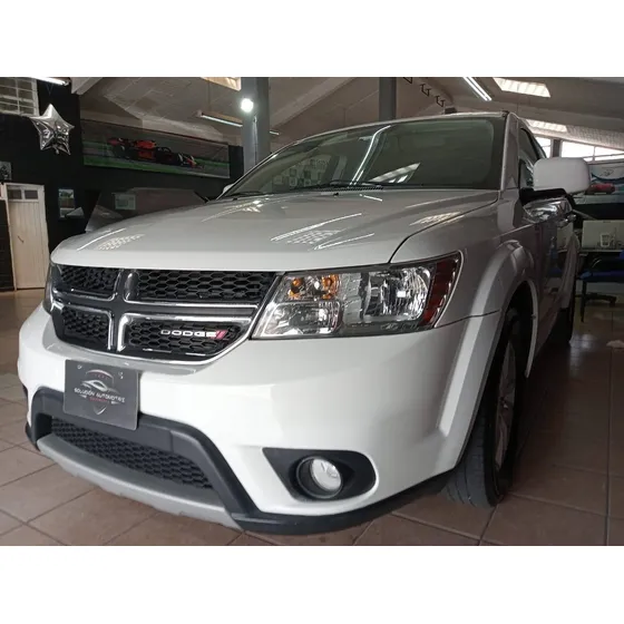 Dodge Journey 2.4 Sxt Sport 7 Pasajeros At