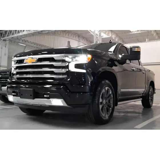 Chevrolet Silverado 5.3 V8 High Country