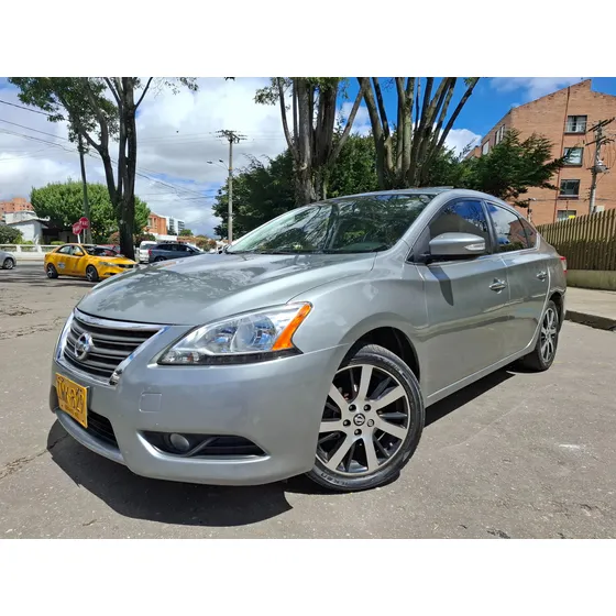 Nissan Sentra 1.8 B17 Exclusive