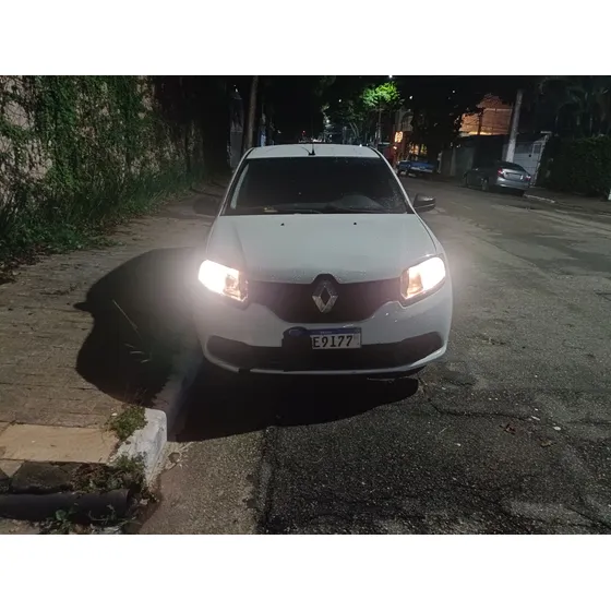 Renault Sandero 1.0 16v Authentique Hi-power 5p