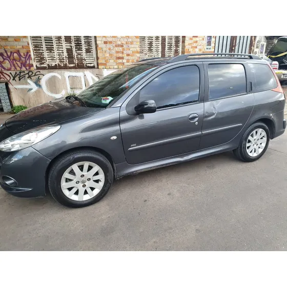 Peugeot 207 2.0 Sw Hdi Xt