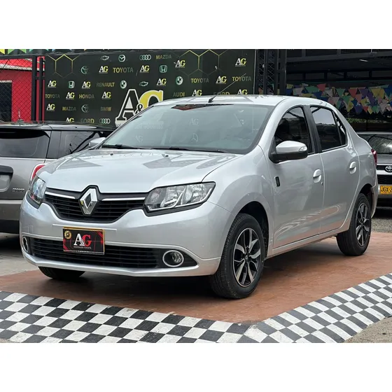 Renault Logan Intenst 1.6 At