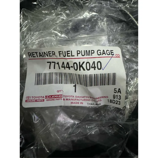 Tapa Metálica Tanque Hilux 2.7/kavak/fortuner Original
