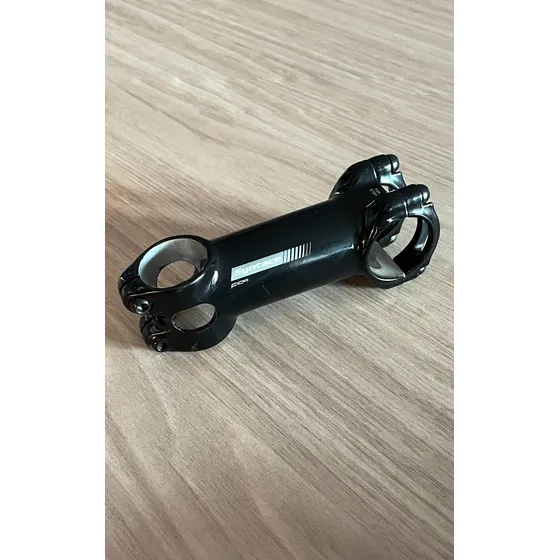 Avanço Mesa Syntace F109 Sl 90mm +/-6o Aluminio 127g Preto Preto 9 Cm