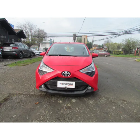 Toyota Aygo X5 1.0 L